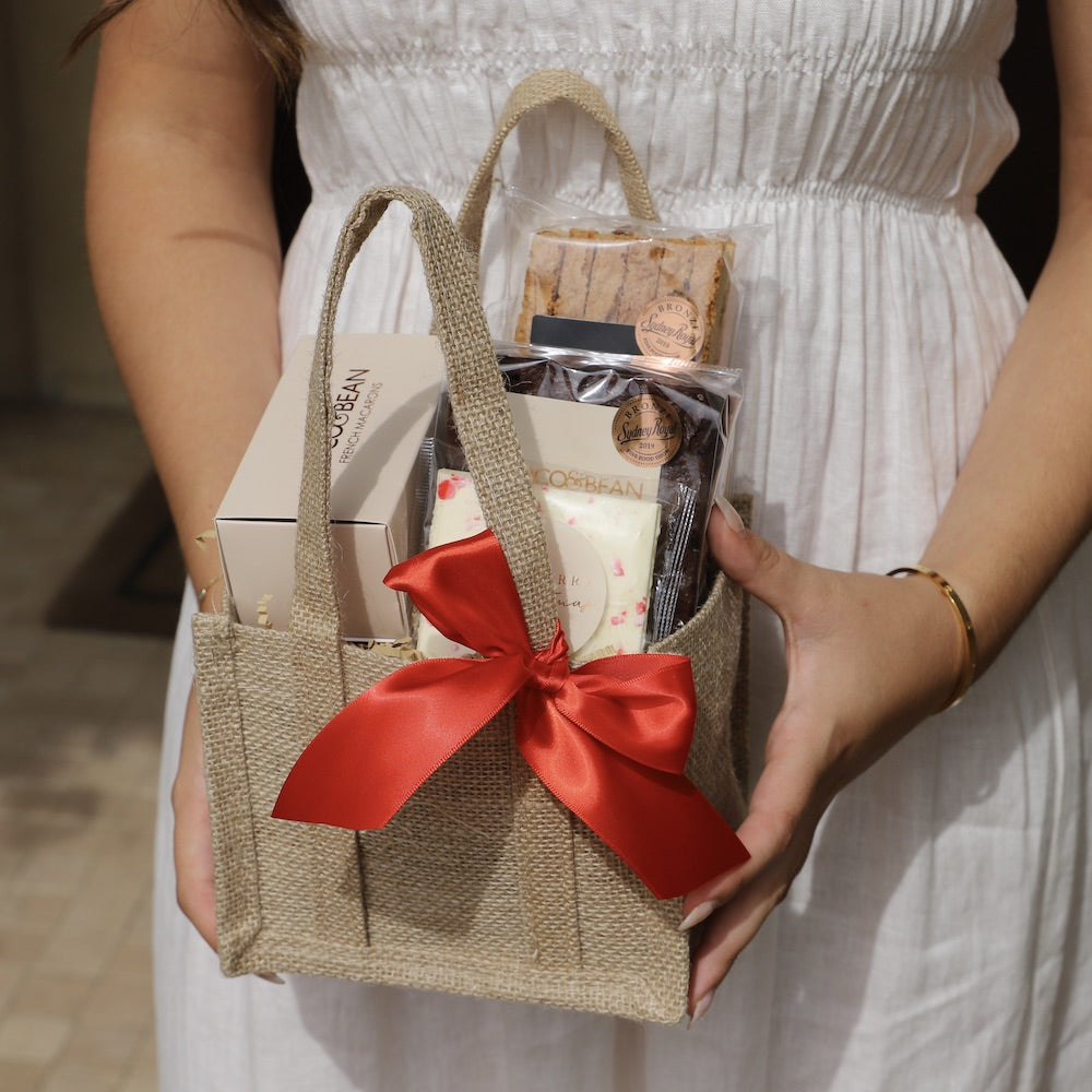 Christmas Cheer Gift Basket