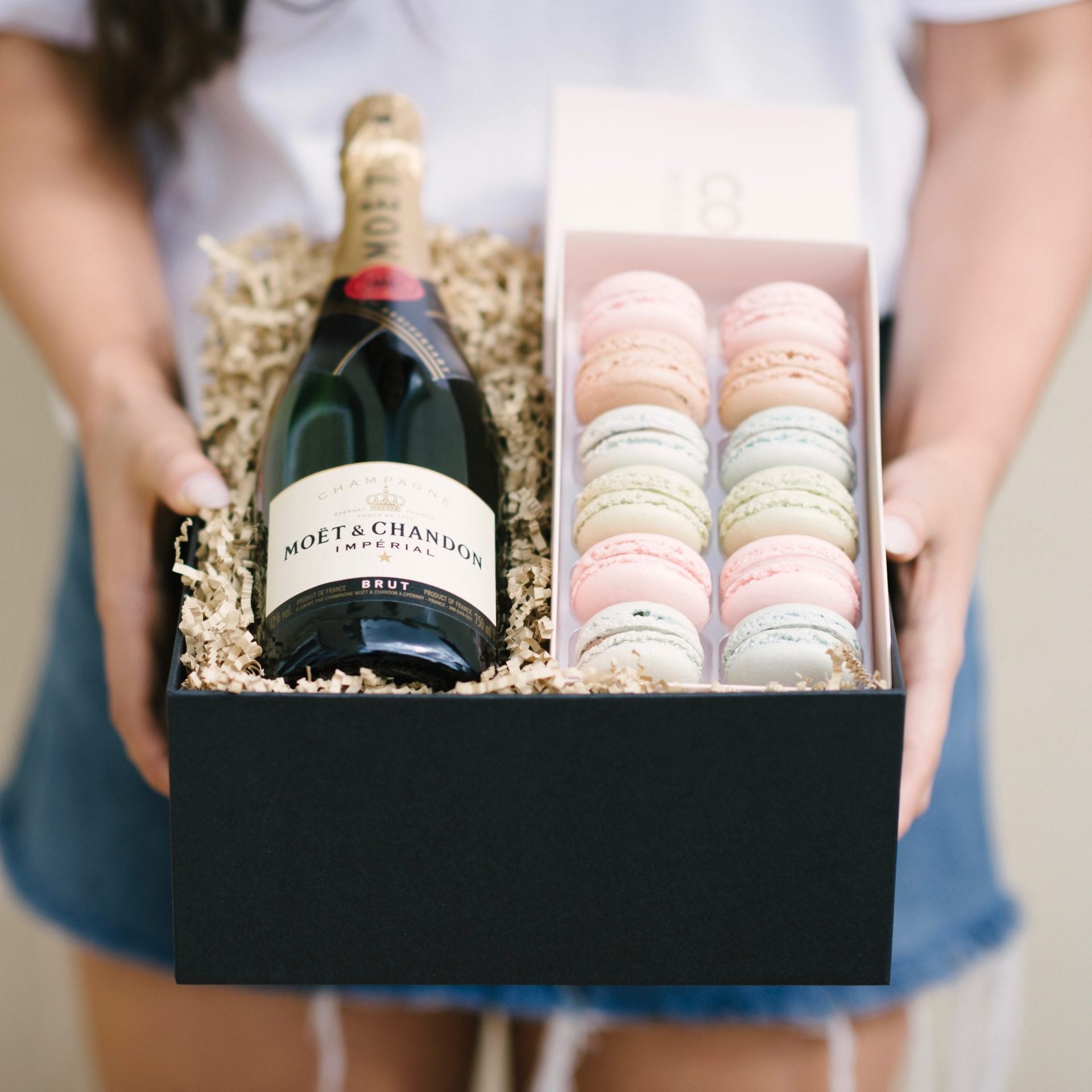 Moet & Macarons Hamper