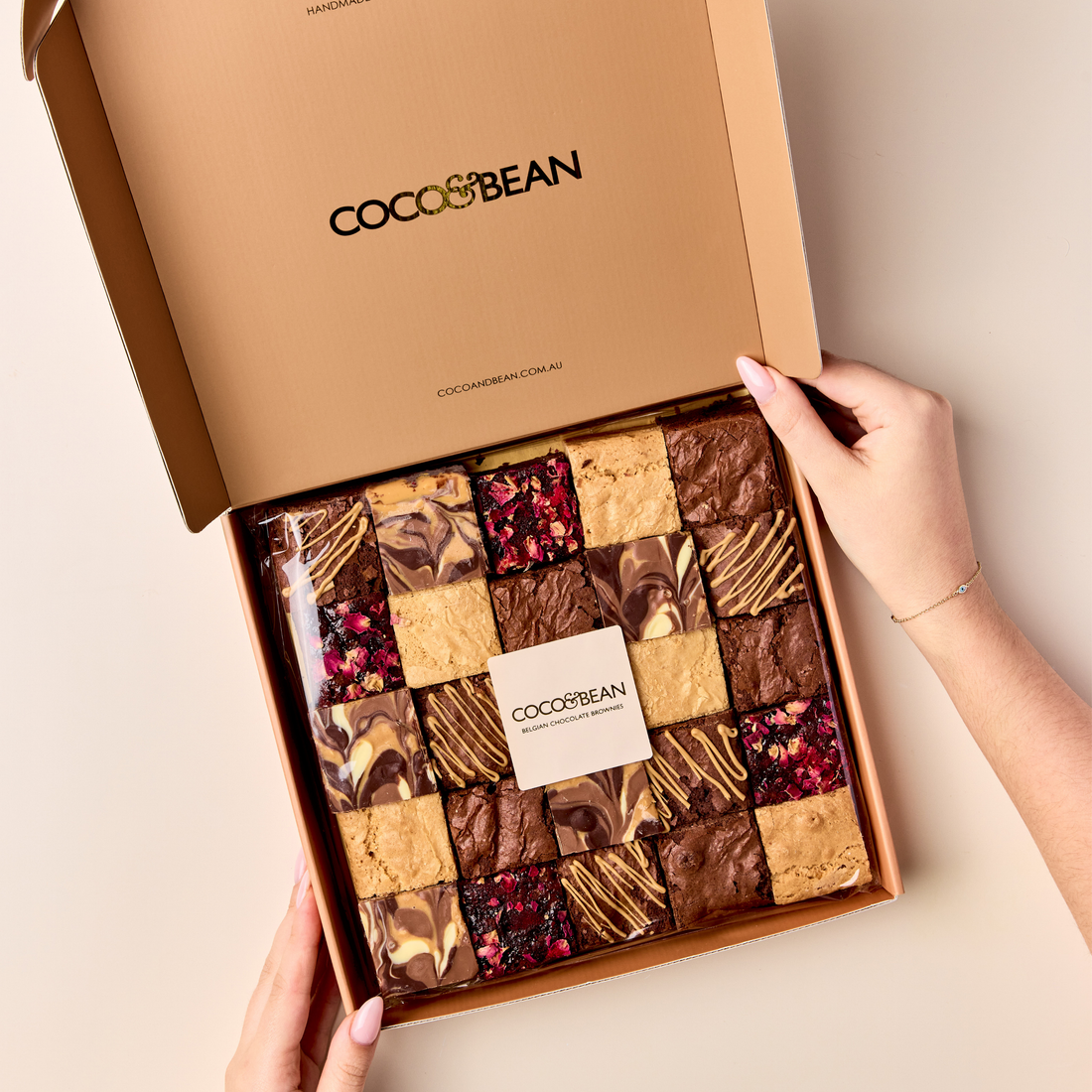 Assorted Brownies 25 Pack Gift Box